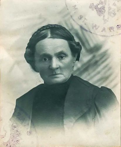 alt