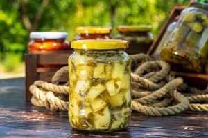 Кабачки на зиму: соковиті заготовки, що зберігають смак літа
