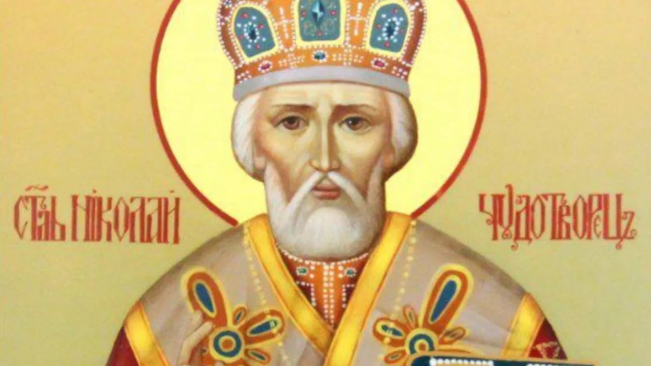 Молитва Миколі Чудотворцю від пияцтва сина: шлях до надії та зцілення через віру
