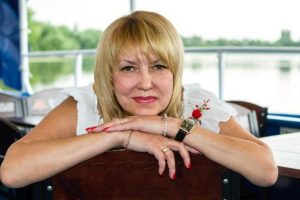 Елена Бюнь біографія особисте життя: хто вона насправді