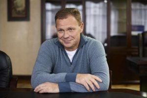 Кушнір Ігор Миколайович: біографія, посади, гори
