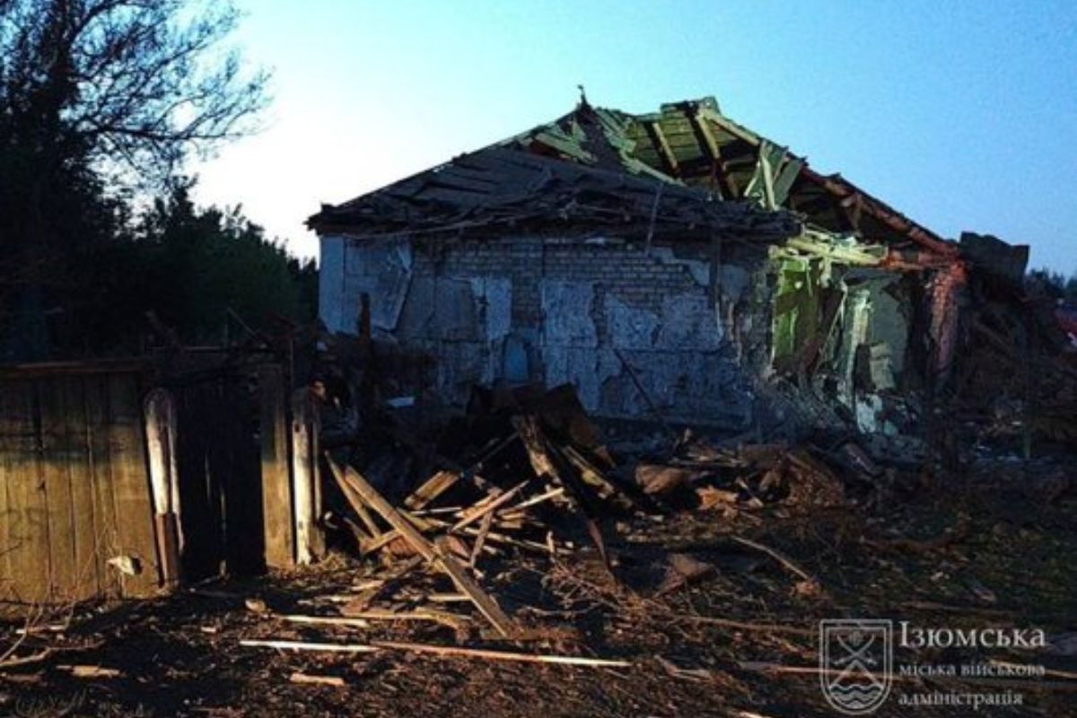 Російський КАБ вдарив по східній околиці Ізюма: двоє травмованих