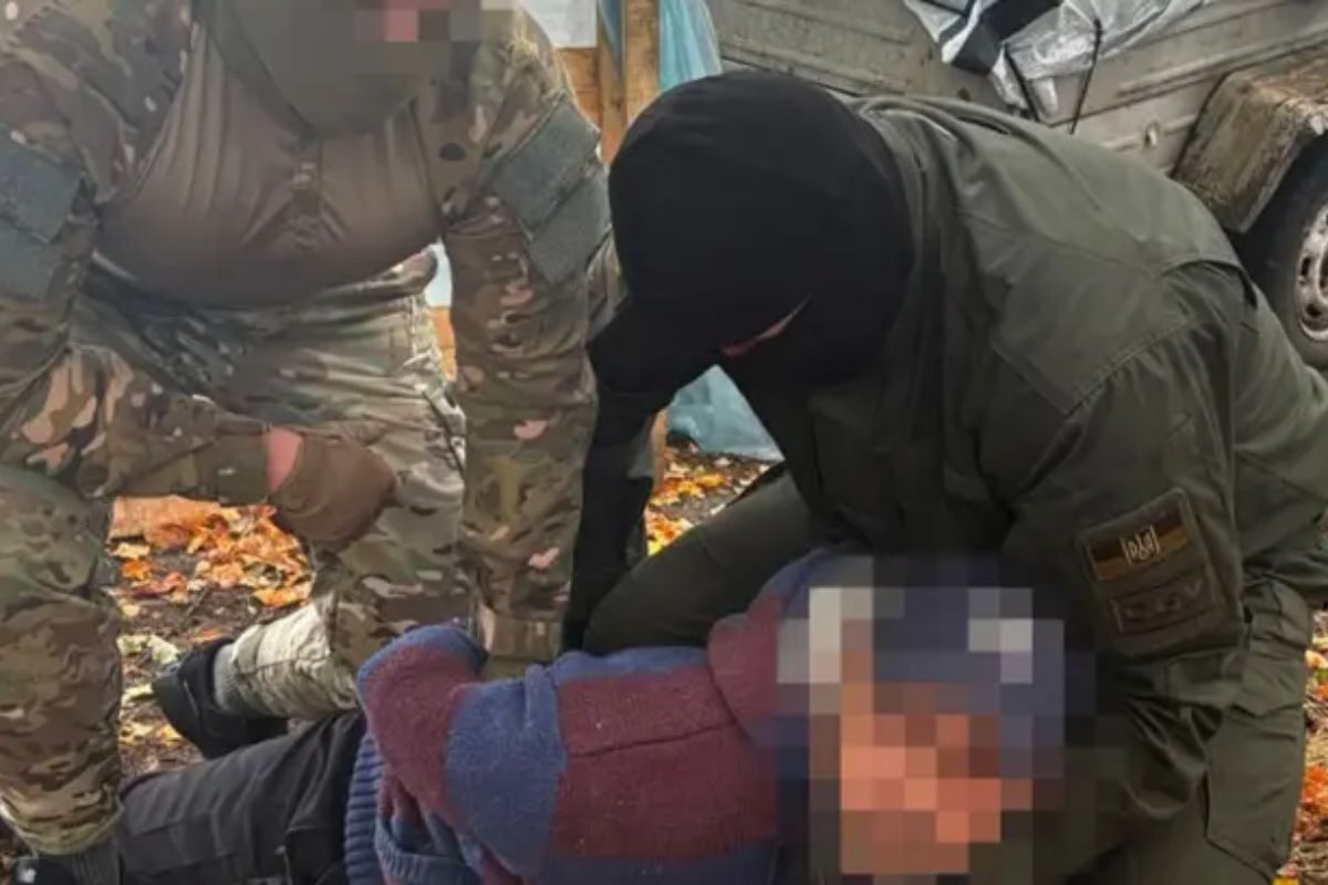 СБУ затримала коригувальника ударів РФ по артилерії ЗСУ на Харківщині