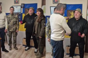 Старшому солдату з Калуша вручили «Козацький Хрест»