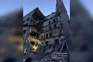 Четверо загиблих і 14 поранених в Ізюмі після удару КАБами